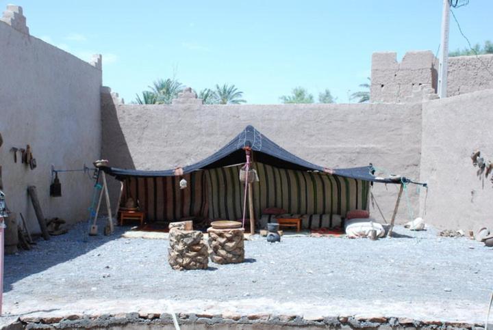 Hotel Kasbah Dar Dmana à Skoura Extérieur photo